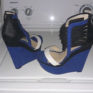Gwen Stefani Royal blue & white Wedges